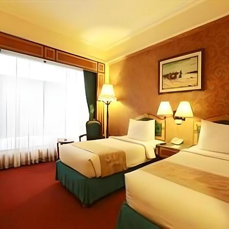 Gajahmada Graha Hotel Malang Eksteriør bilde