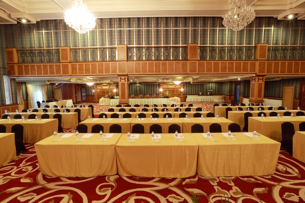 Gajahmada Graha Hotel Malang Eksteriør bilde