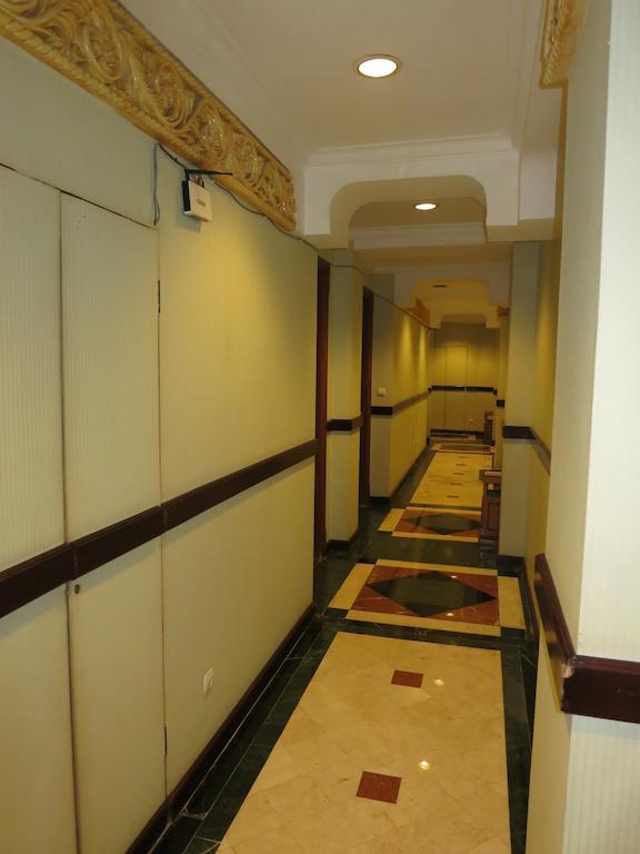 Gajahmada Graha Hotel Malang Eksteriør bilde